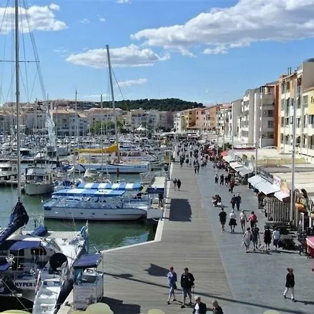 Apartment Port Capistol 30